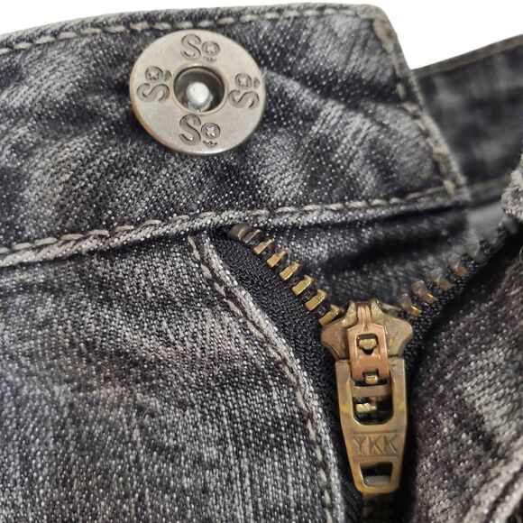 So Juniors 7 Black Wash Skinny Jeans - Picture 11 of 13